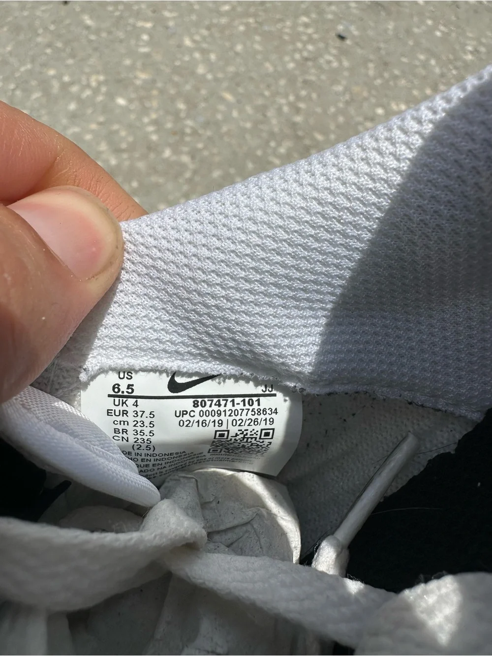 Nike Womens Classic Cortez 807471-101 White Casual Shoes Sneakers Size 6.5